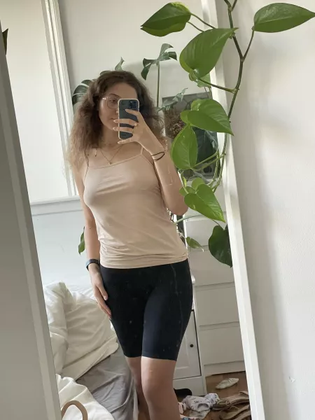 tight shorts, tight top, not so tight body ๐