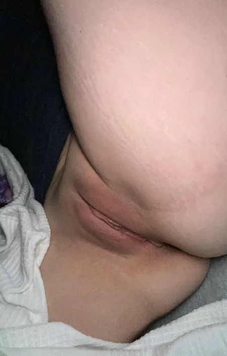 Tight, young college girl pussy hits different βΊοΈβΊοΈ