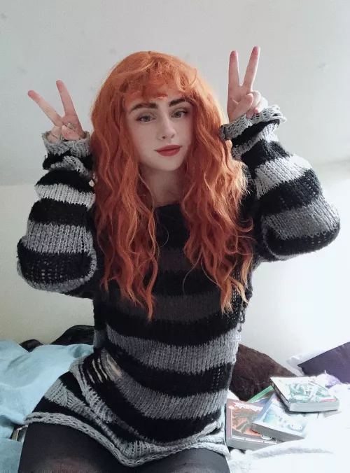 Tights and a sweater are an outfitβ¦ right? ππ»ππ» Tights and a sweater are an outfitβ¦ right? ππ»ππ»