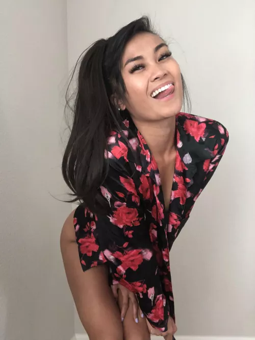 Till the day I can hold you in my arms, I’ll hold you in my heart. Till the day I can hold you in my arms, I’ll hold you in my heart.