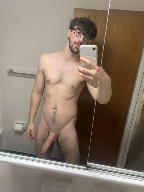 Time for a haircut, dont you think? Time for a haircut, dont you think?