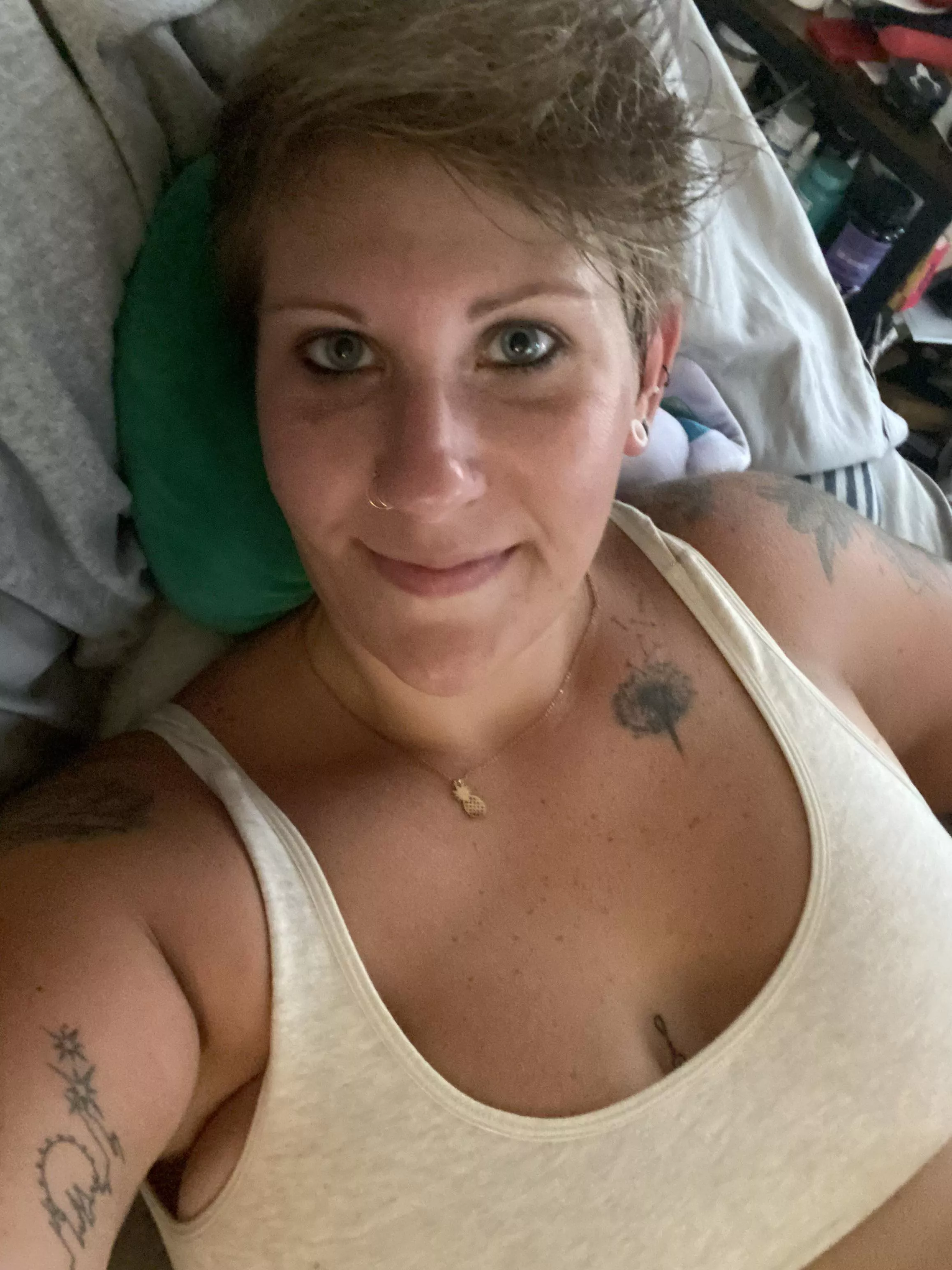 Time to relax…and eat some ice cream 🍦😉 Time to relax…and eat some ice cream 🍦😉