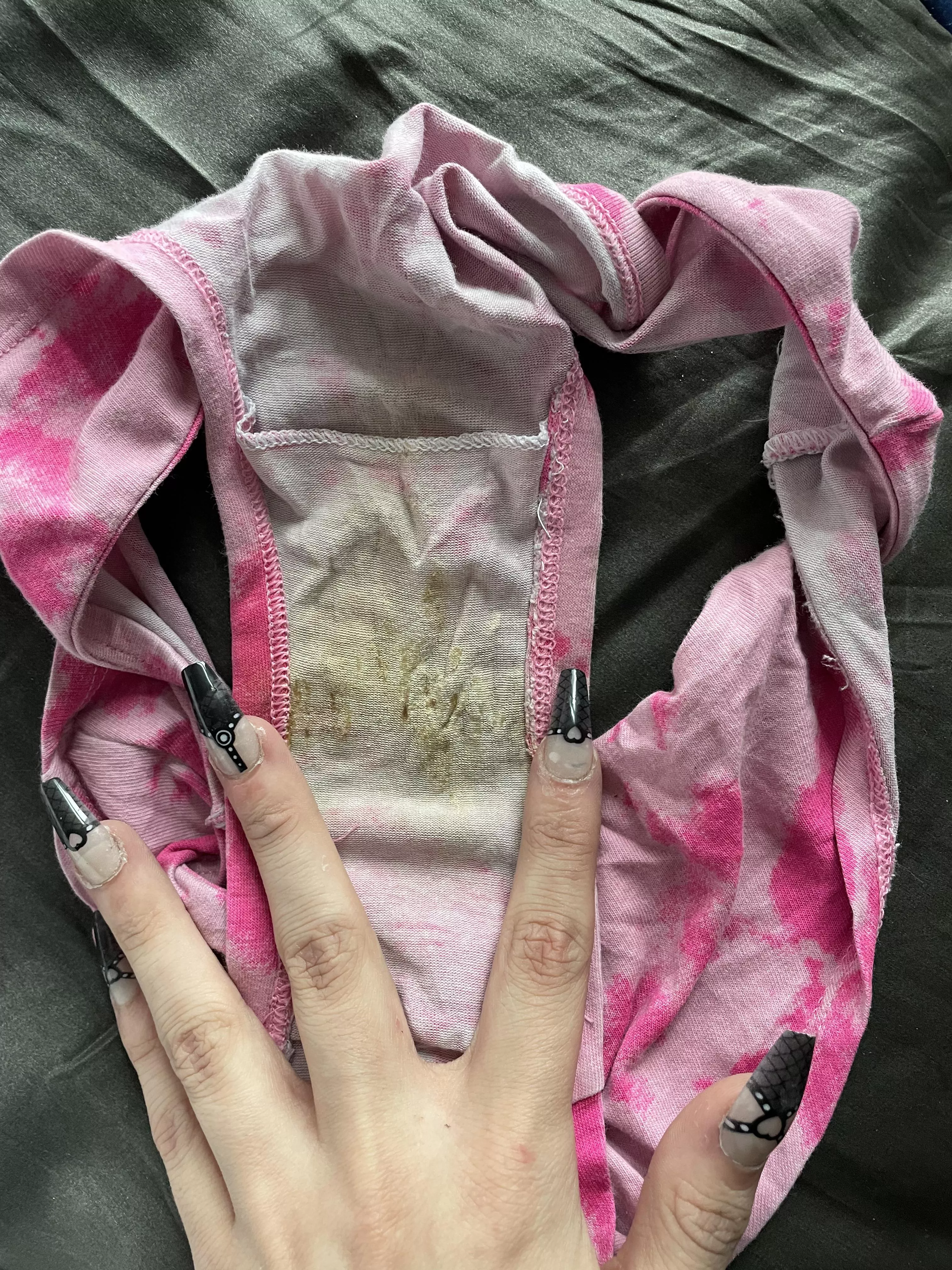 TINY 19 Y/O PANTIES AVAILABLE 💦 pulled right from my hamper - 2 day wear 💋