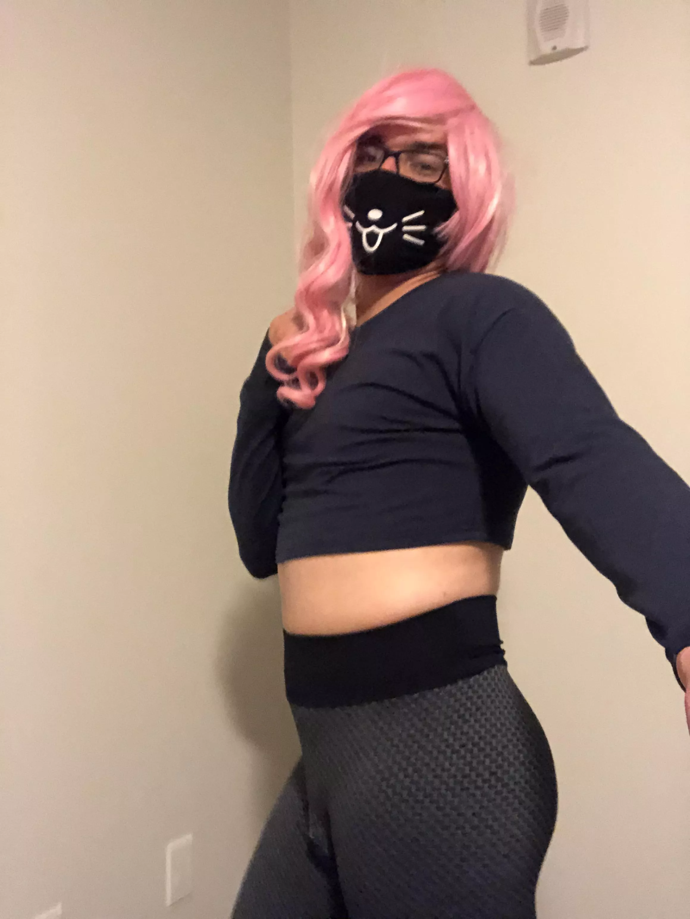 Tiny bulge :3 Tiny bulge :3