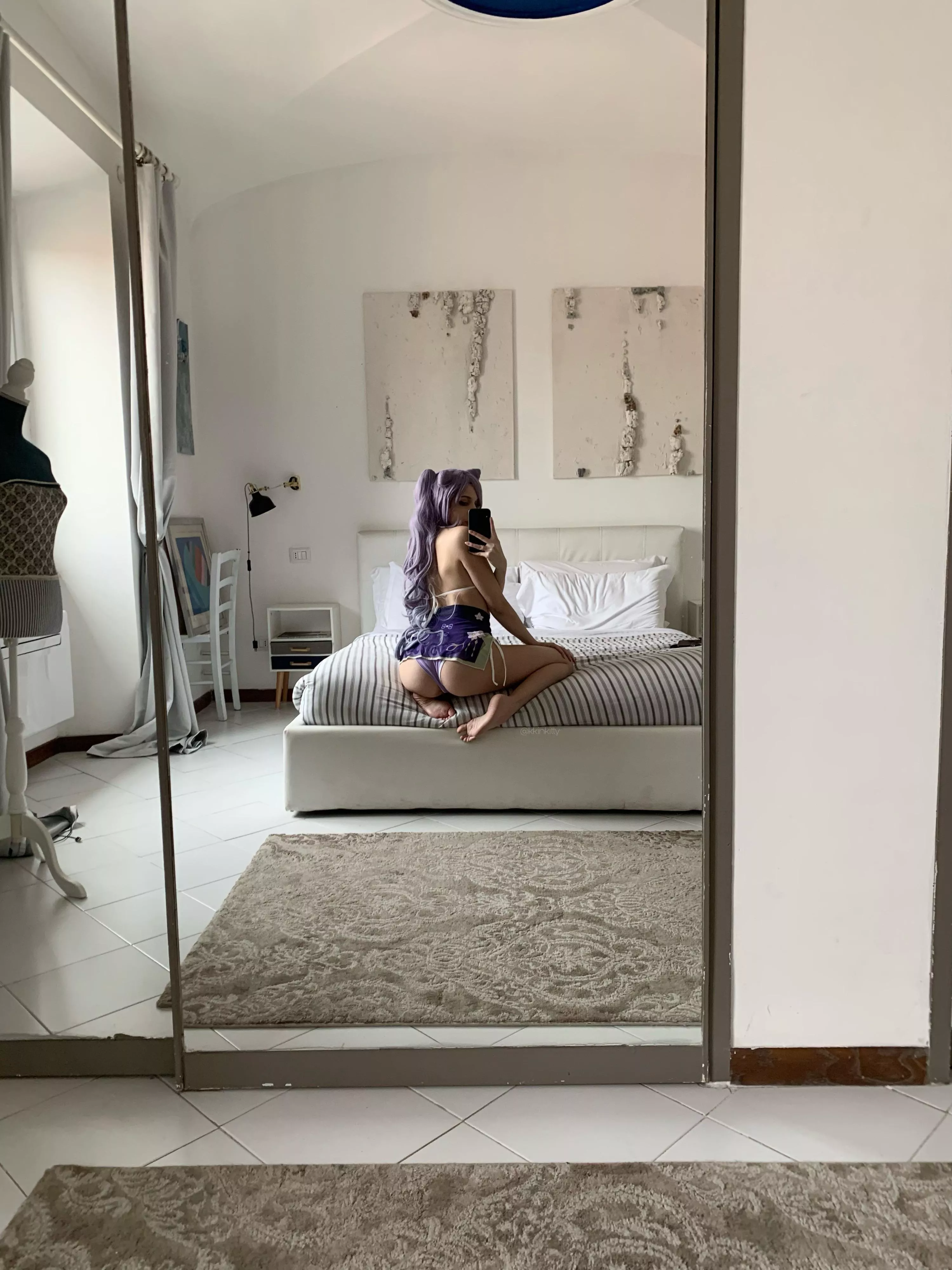 Tiny thong Keqing ready for pounding