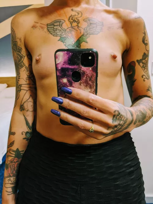 Tits looking extra tiny in this one. Don't you think small nipples are so lickable? ๐
