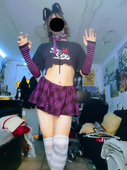 to the fine folks who sort by new, how are you? *rawr* to the fine folks who sort by new, how are you? *rawr*