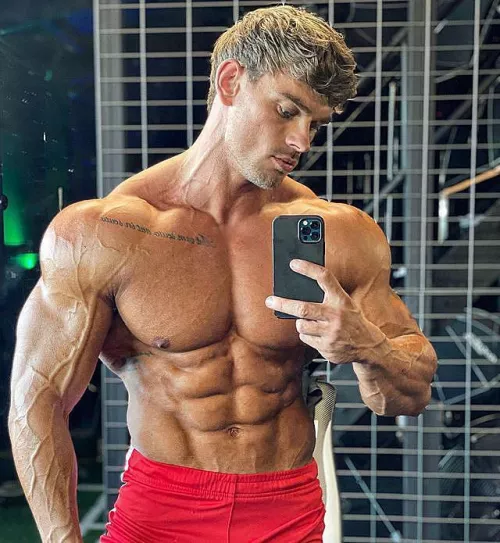 “Toby Richards” …