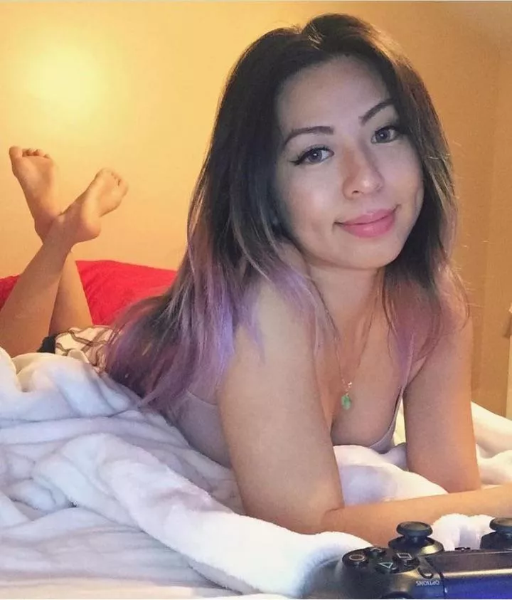 Today I donβt feel like to do anything, I just want to lay on my bed watch Netflix ππ Today I donβt feel like to do anything, I just want to lay on my bed watch Netflix ππ