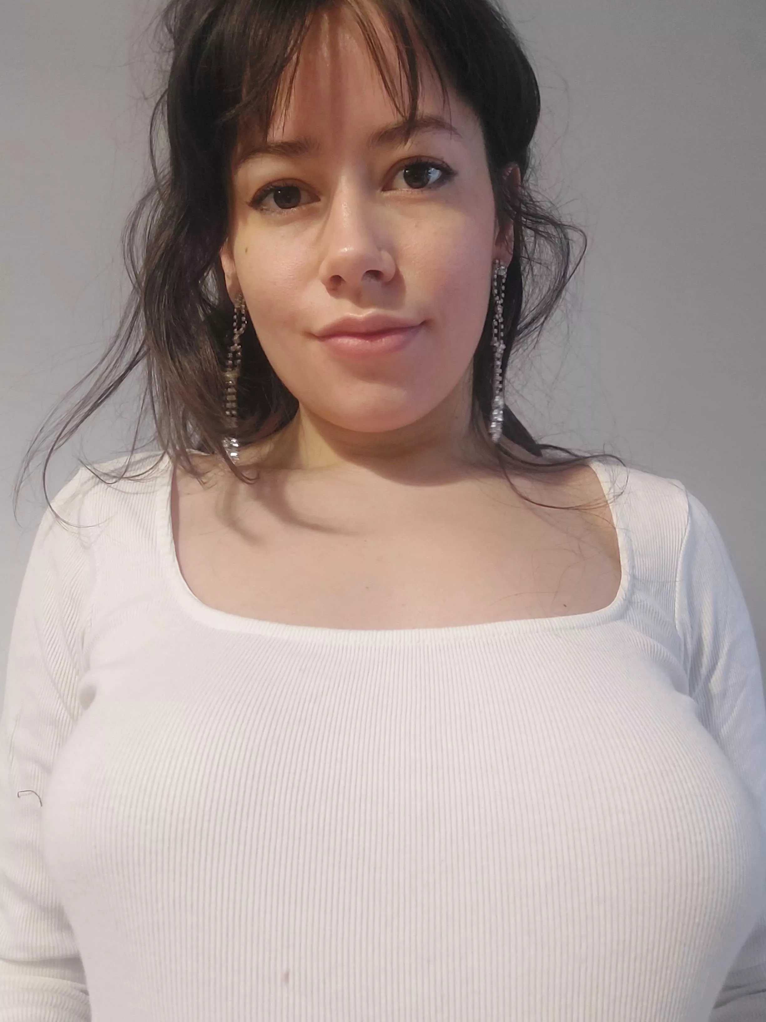 today is my birthday so I'll be wearing my favorite color 🥳