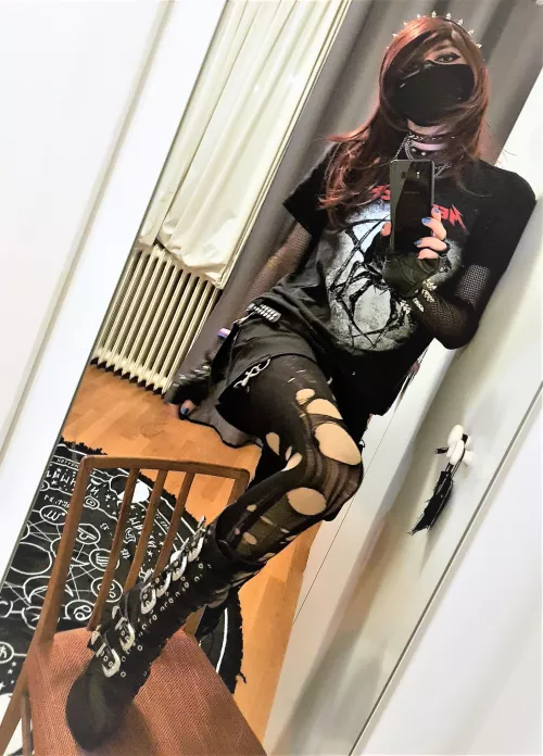 Today was a casual typical metalhead girl kind of day \m/