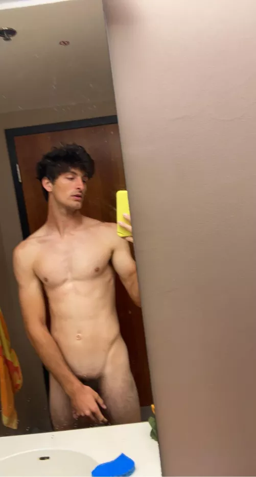 Toned twink