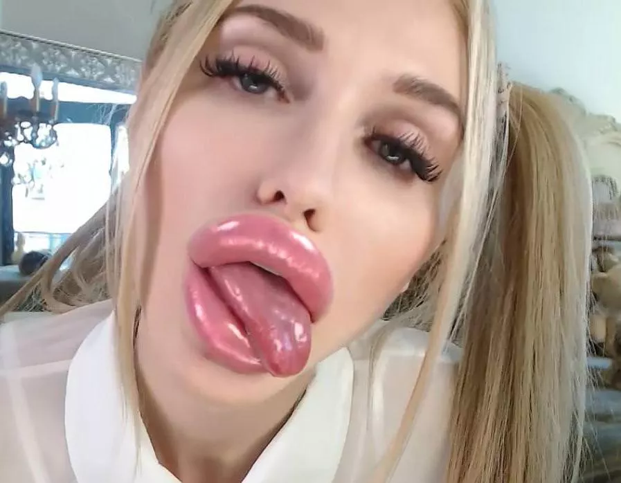 Nadja Diamond Lips