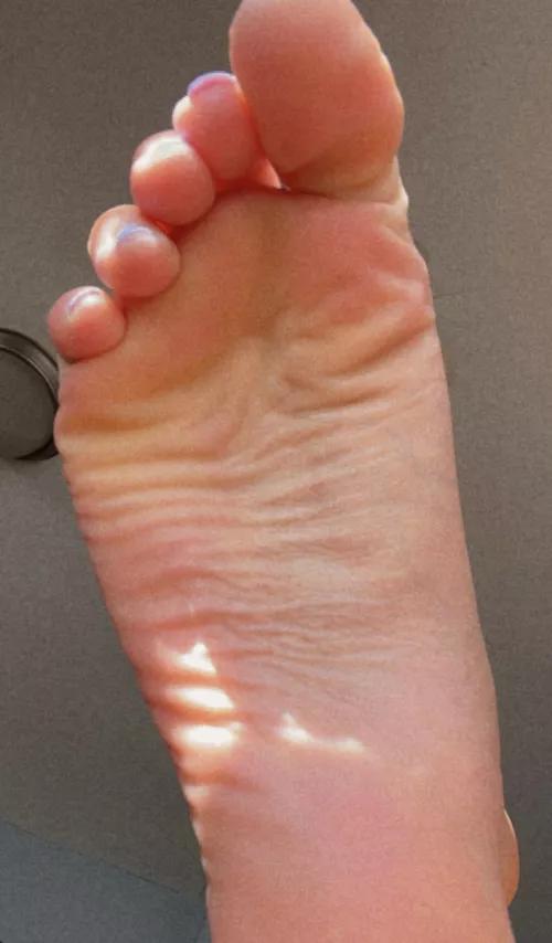 Tongue slides over every wrinkle π
