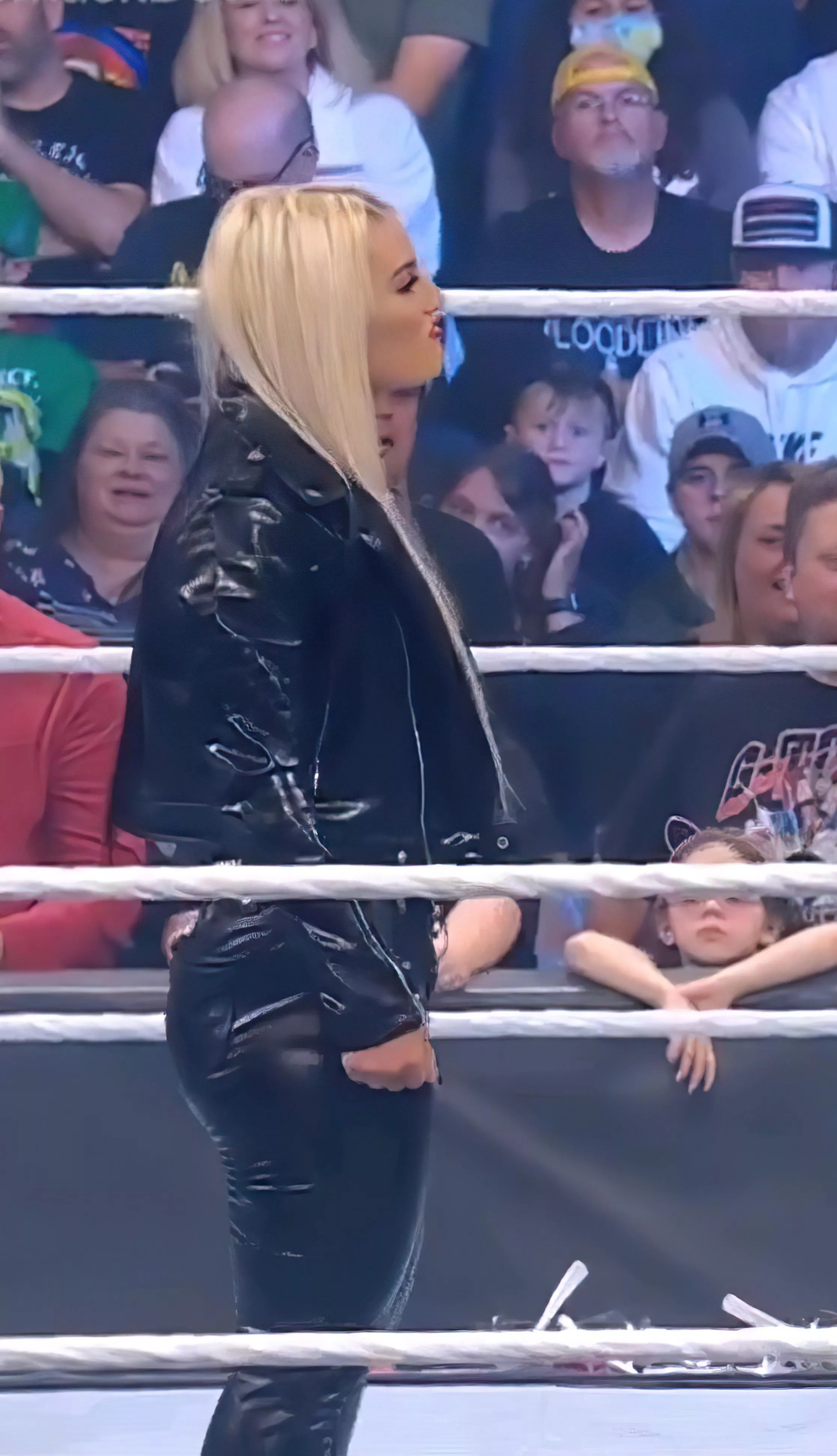 Toni Storm Toni Storm