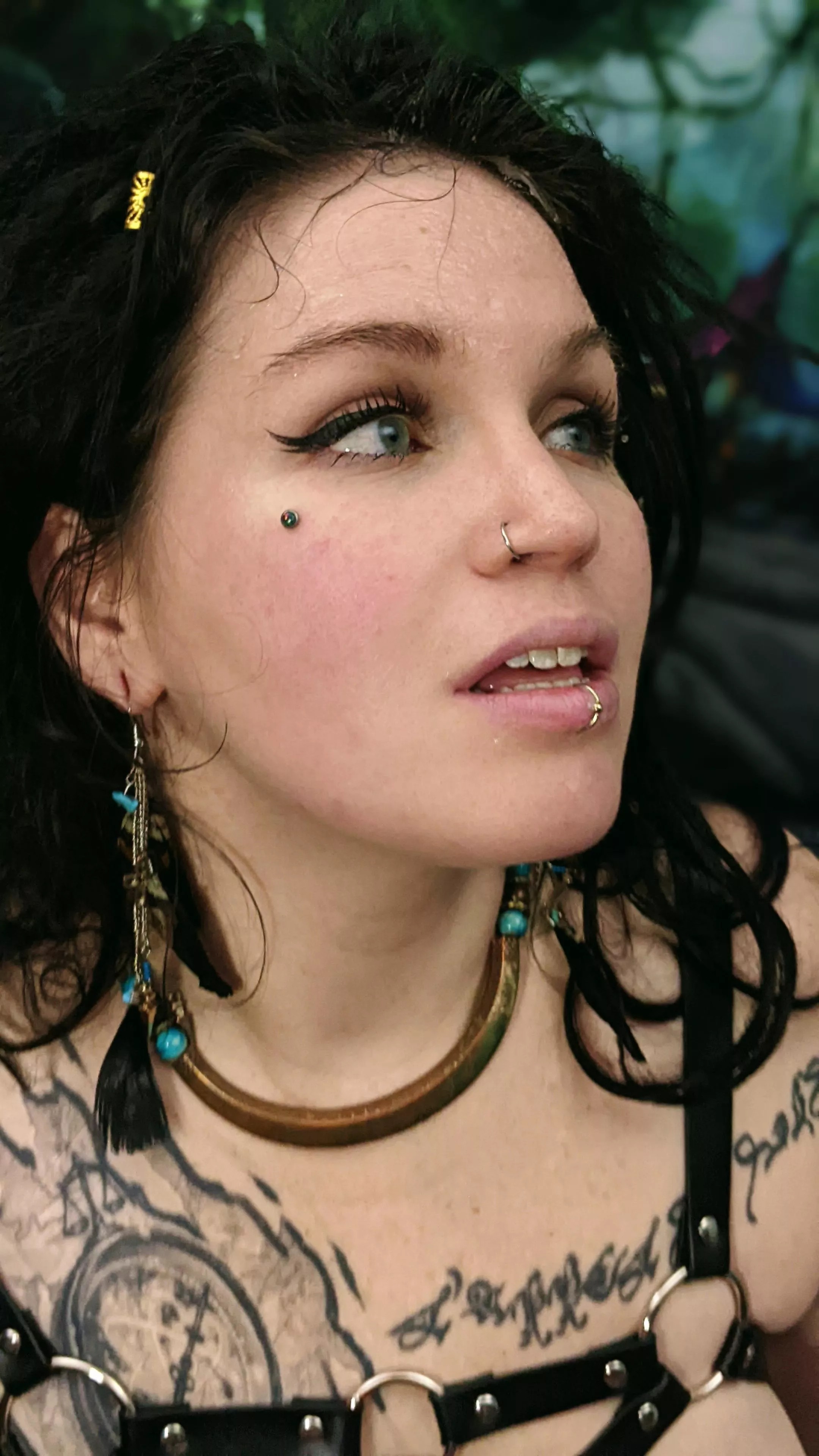 Tonight has been amazing and *so* hot; I need a better camera so you can better see this dripping down my face and throat..