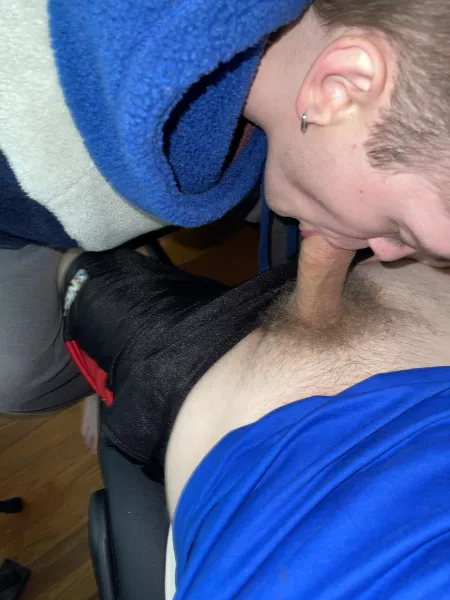 Took a break from playing video games so my bro could suck me off Took a break from playing video games so my bro could suck me off
