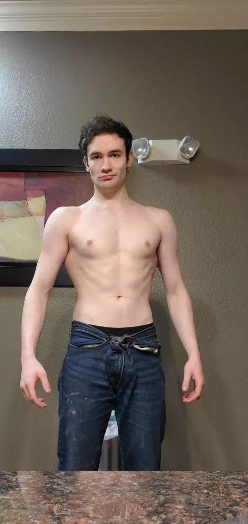 Took a break from working out to take this 😘