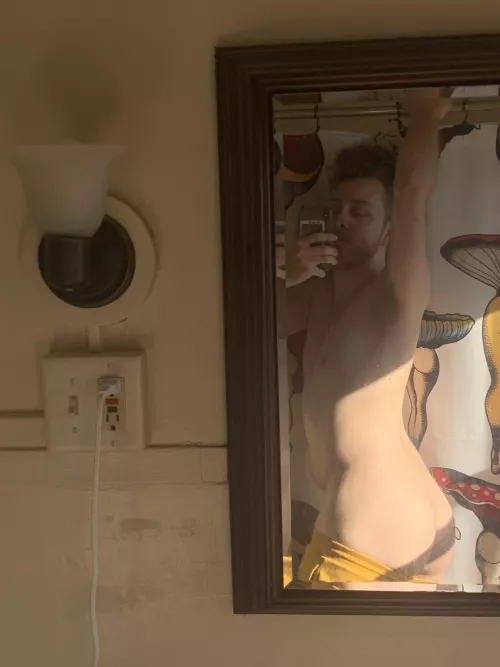 took a fat dab directly before this pic 😏