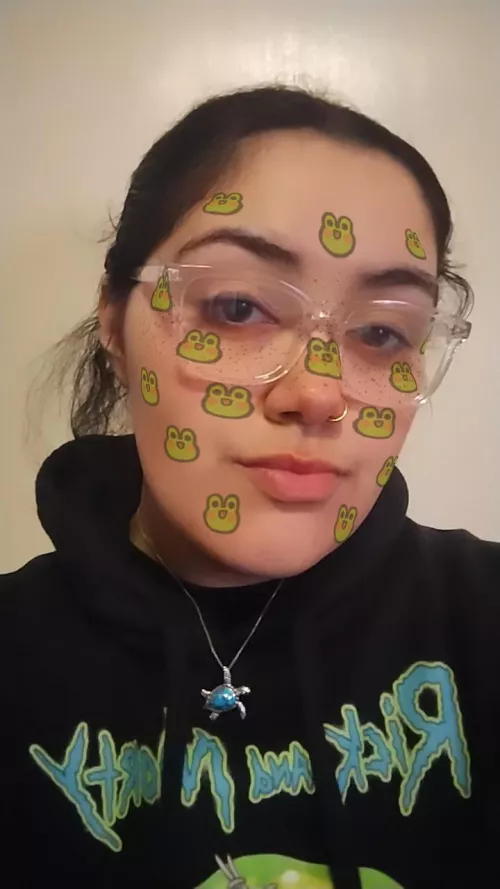 took a shower and i feel way better! 🥰🥺