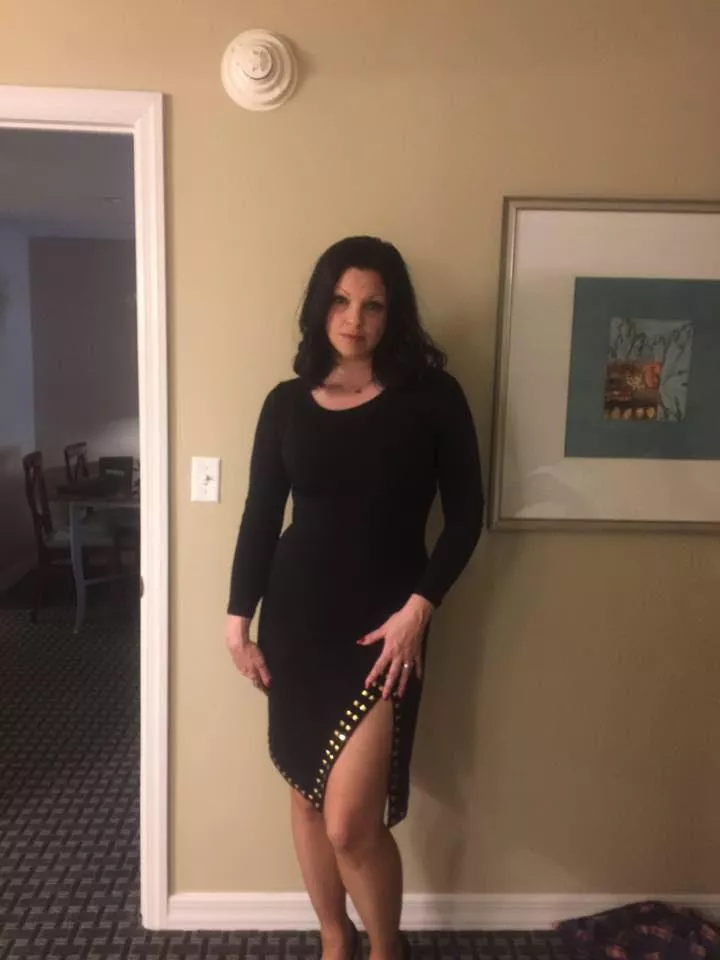 Trade my wife for your wife? Chat and stroke to them. Kfdaddy4u on kik. Send sample to start. Be real and able to hold a conversation. Trade my wife for your wife? Chat and stroke to them. Kfdaddy4u on kik. Send sample to start. Be real and able to hold a conversation.