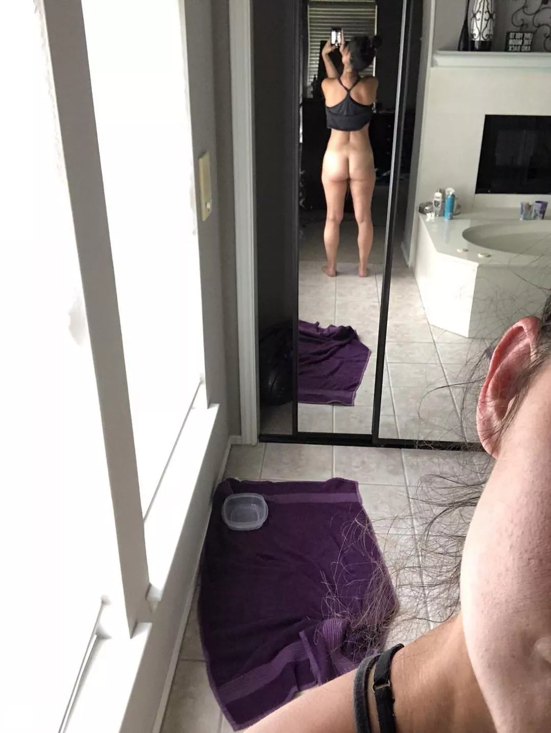 Trade slut wives. Wives in public++++. Kik: jeffwatts89 Trade slut wives. Wives in public++++. Kik: jeffwatts89