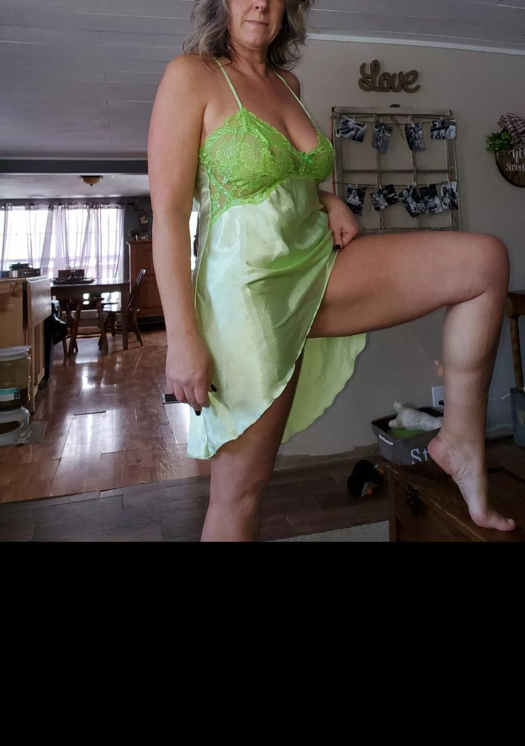 Trading 50 year old aware wife pics and videos. Face++ aware++. Send sample and wait for reply. Tele Smoke Show555 Trading 50 year old aware wife pics and videos. Face++ aware++. Send sample and wait for reply. Tele Smoke Show555