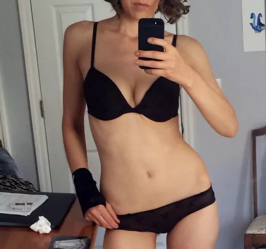 Trading and chatting about my classy, but secretly slutty wife. Send a sample of your girl in a secret chat to telegram: tigerfile Trading and chatting about my classy, but secretly slutty wife. Send a sample of your girl in a secret chat to telegram: tigerfile