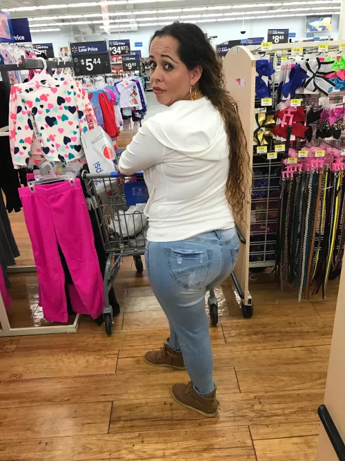 Trading pics of my wife, Kik is thegoodcuck