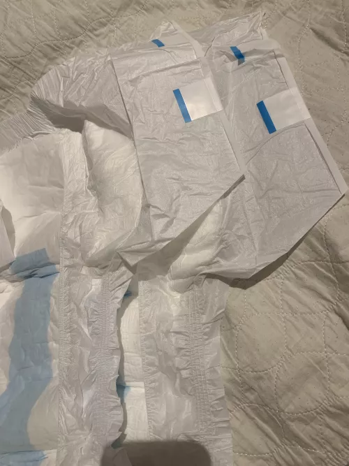 Trest Elite and ABDry diapers are visually identical but Trest has (IMO) 10%more SAP and ABDry has 10%more pulp. Thick wet or thick dry. What’s your preference?