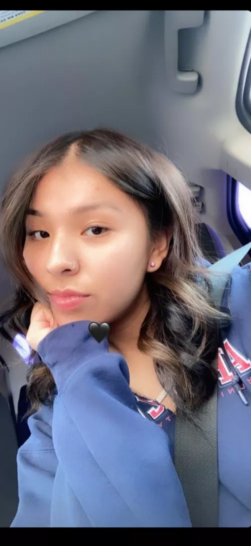 Trib her rn and show me..kik :bluestripbandy