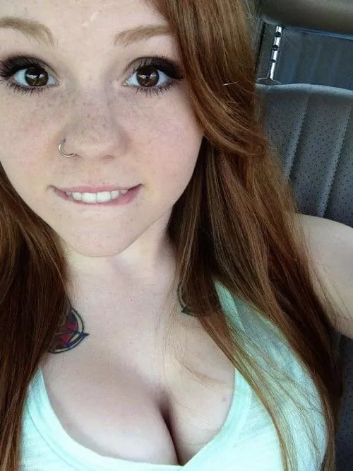 Trib this cutie in the most disgusting creepy way you possibly can😈 Send to her sisters kik livvylove284😈 dont show ur cock before she opens the video..