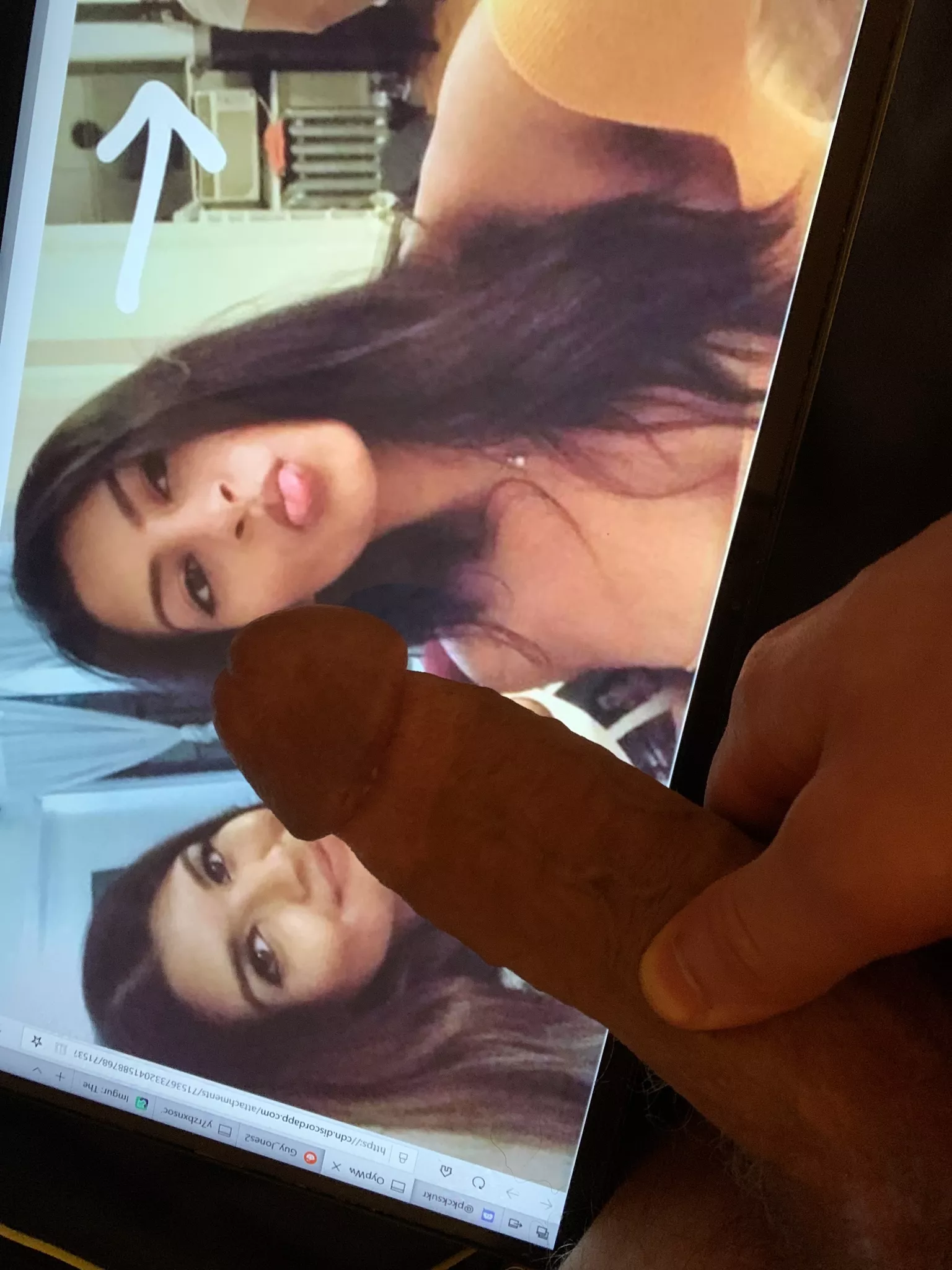 Tributing teen babes now! Kik SaltPeter97 Tributing teen babes now! Kik SaltPeter97