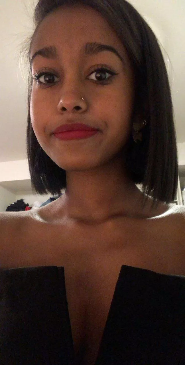 Trub my gf pls. kik: Darkshaft77 Trub my gf pls. kik: Darkshaft77