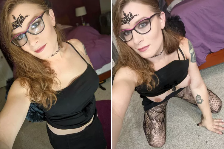 Truly the perfect holiday for sluts like me. π» I hope you like my skimpy costume and perky tits.