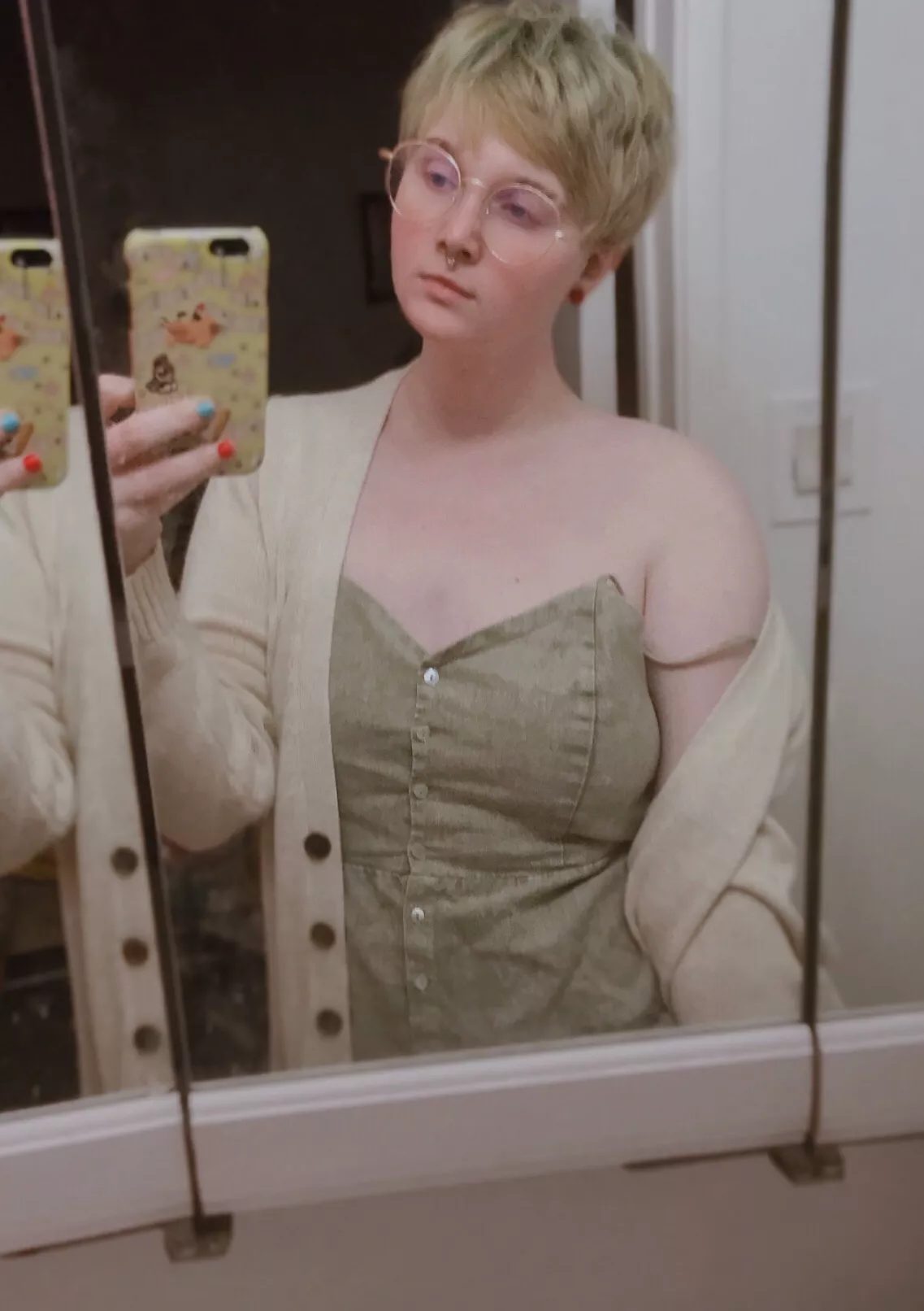 trying on my girlfriend's clothes ?