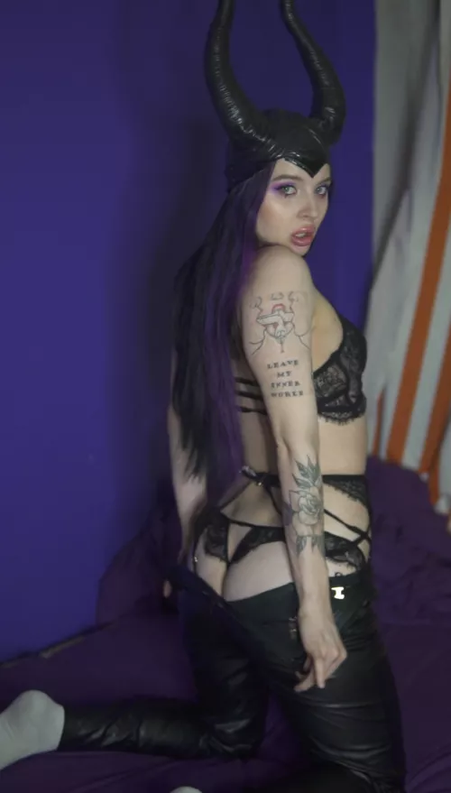 Trying to convince you to fuck me from behind… is it working?