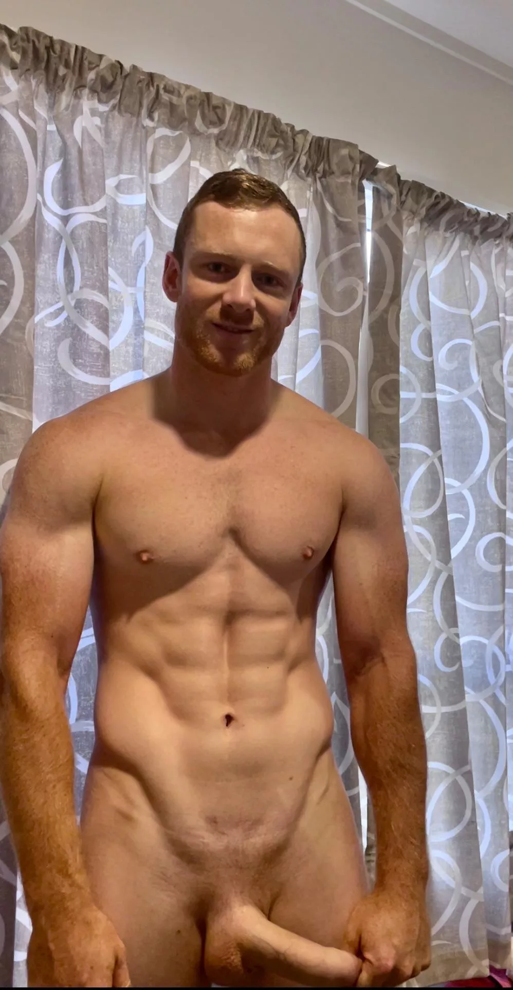 Trying to get everything in frame ☺️