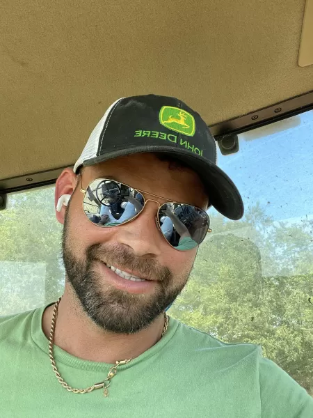 Trying to get this hay up before the weekend! Trying to get this hay up before the weekend!