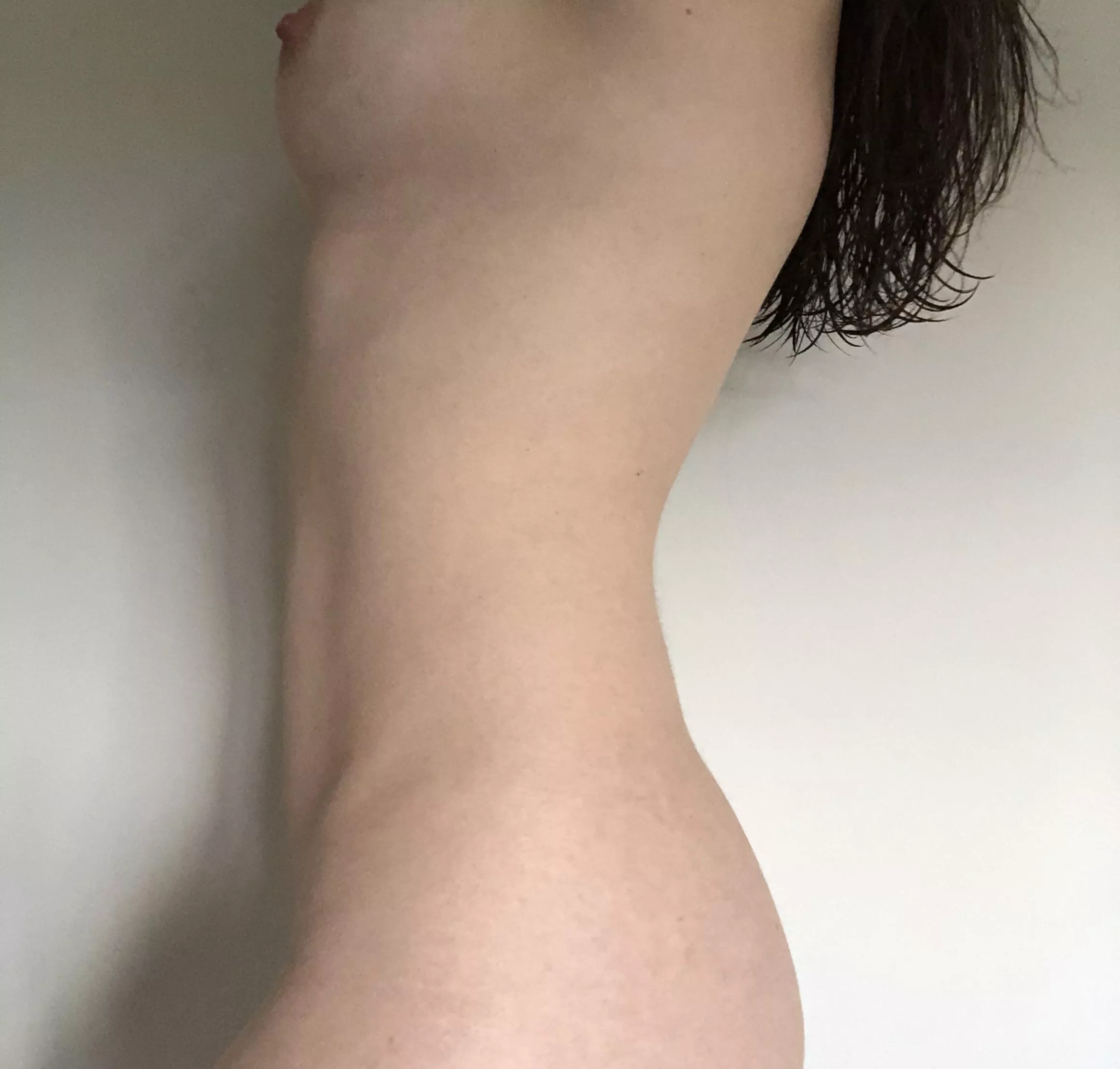 Turned 18 a little while ago x do you like my young body? Turned 18 a little while ago x do you like my young body?