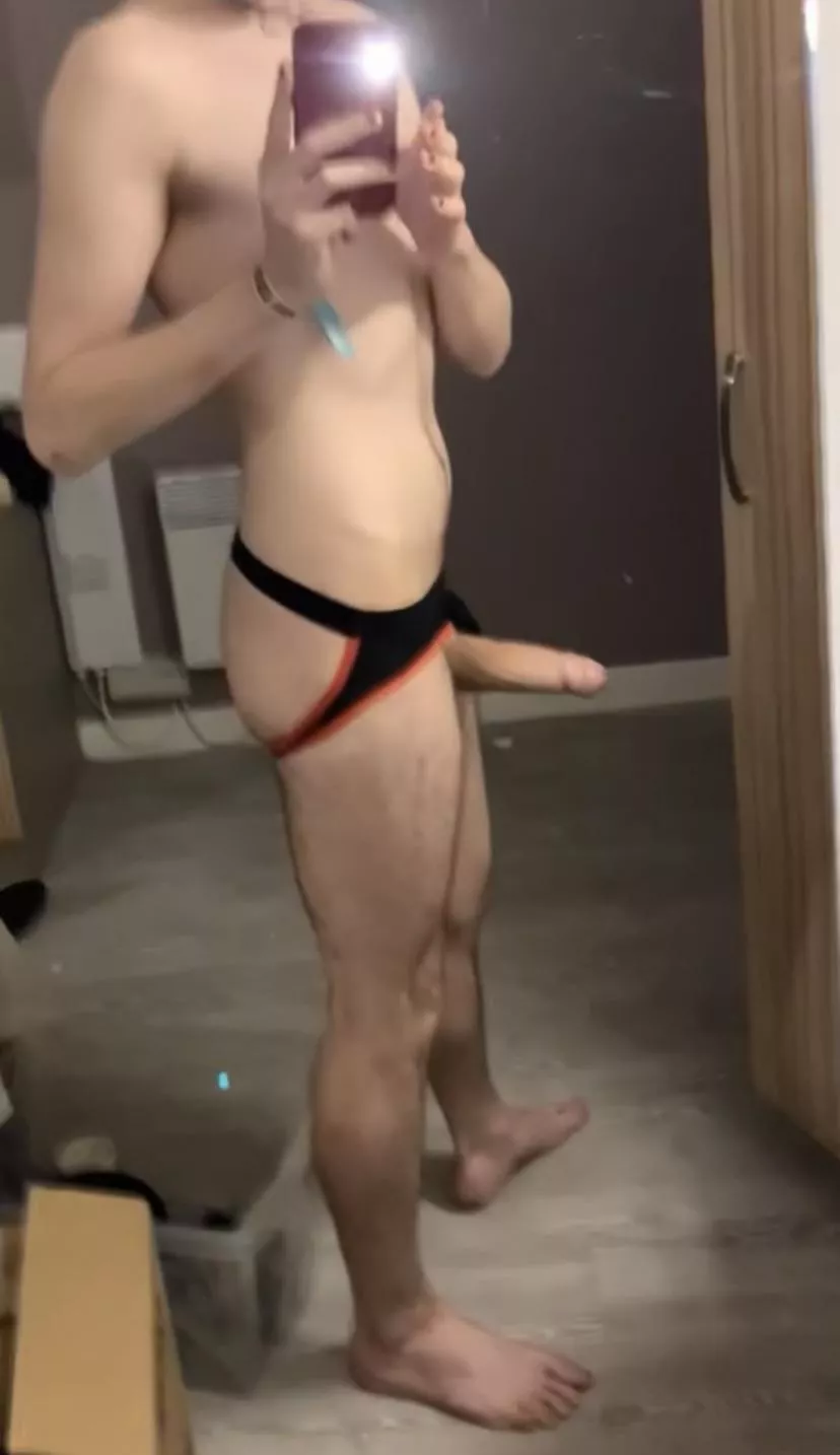 Turns out this jock is definitely too small for me🤭 (20)