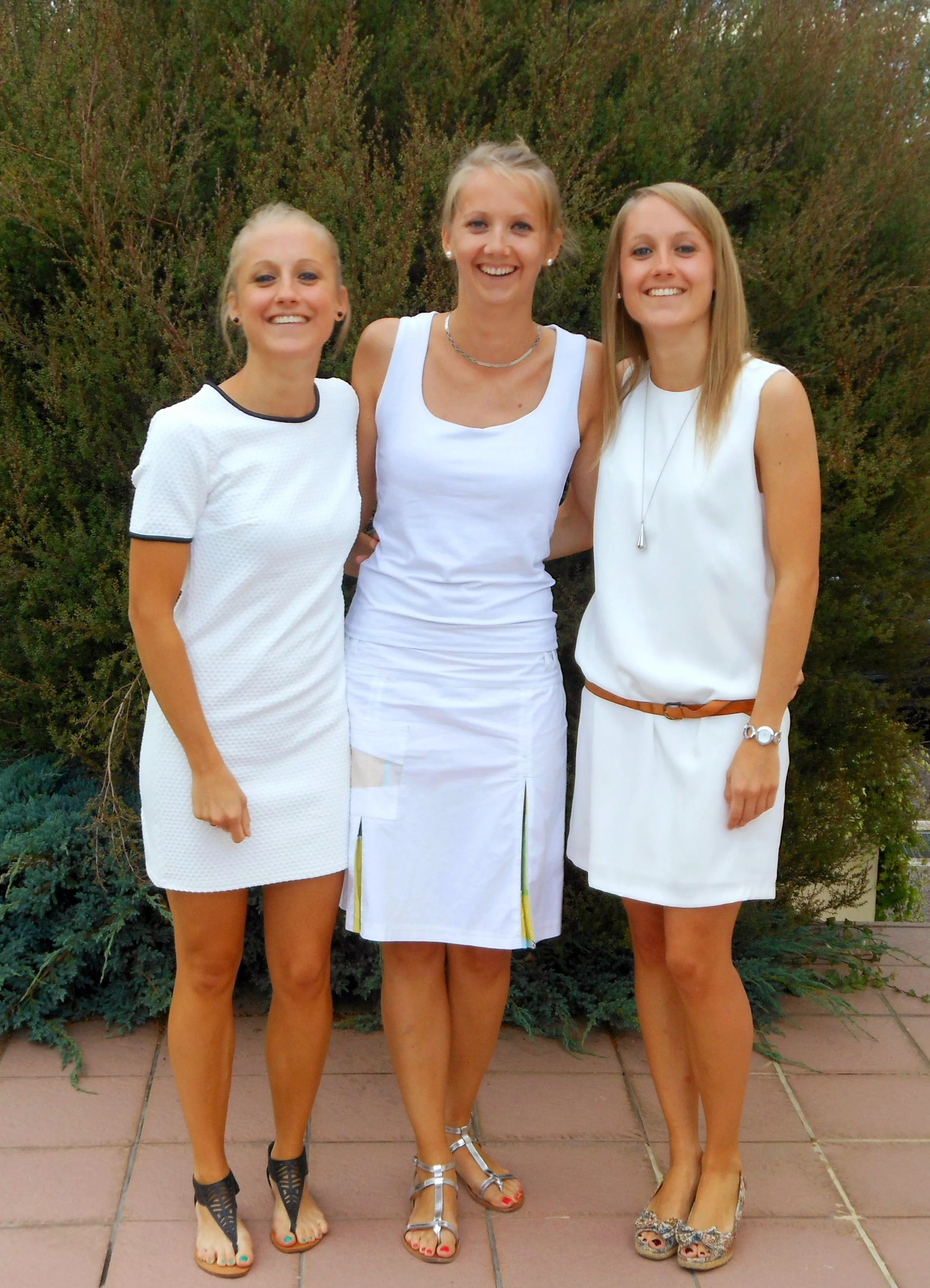 Twin sandwich for white party Twin sandwich for white party
