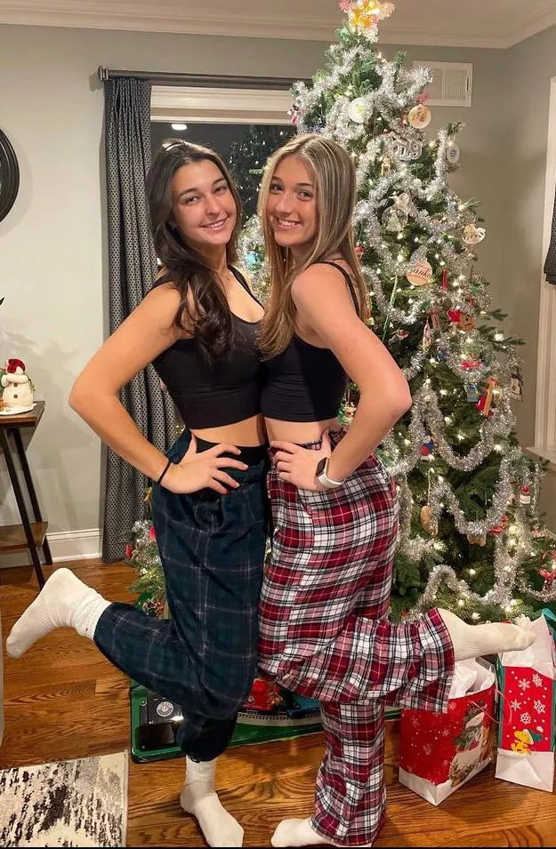 Two Christmas seniors. [2]