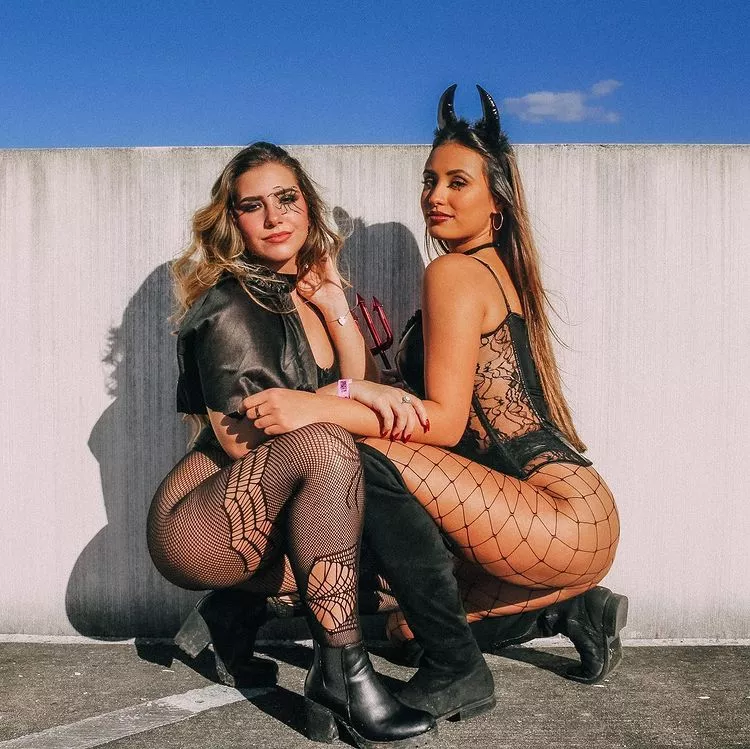 two fun girls two fun girls