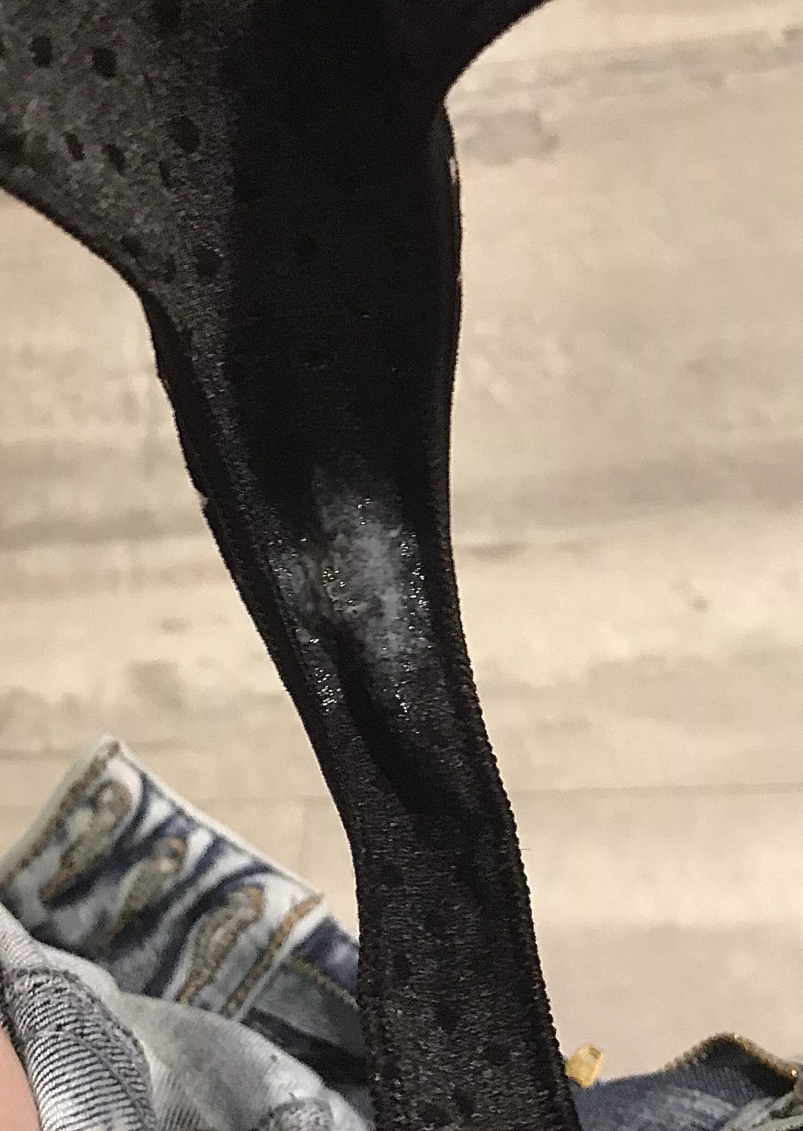 Ugh, I hate when I soak my panties and no one is able to lick up my mess🙄🥺