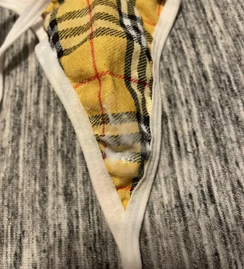 Ummm yeah iโm convinced i have the creamiest pussy ever (just 1 hour worth of wear)