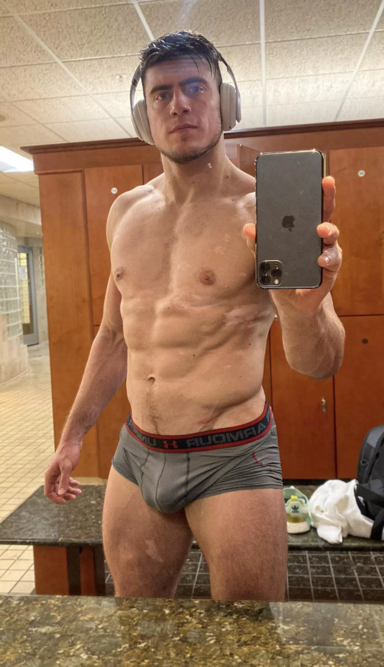 Under Armour hugs my cheeks