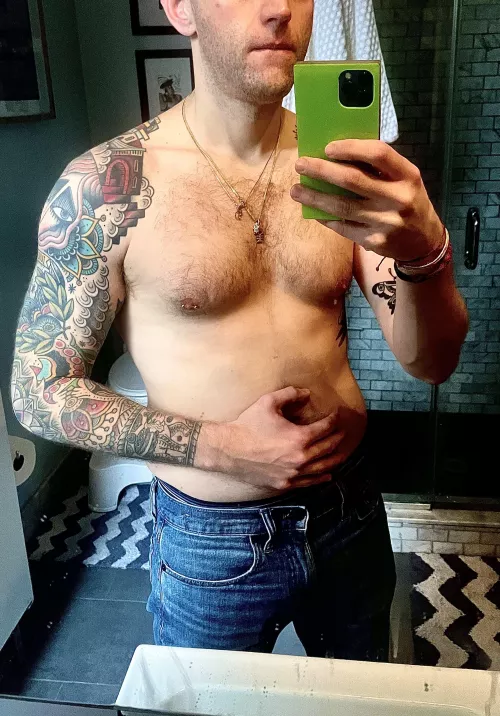 Ur burger that was on the counter, u say?…nah, I haven’t seen it 🍔 🐷