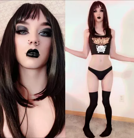 ur smol tiddy goth gf π