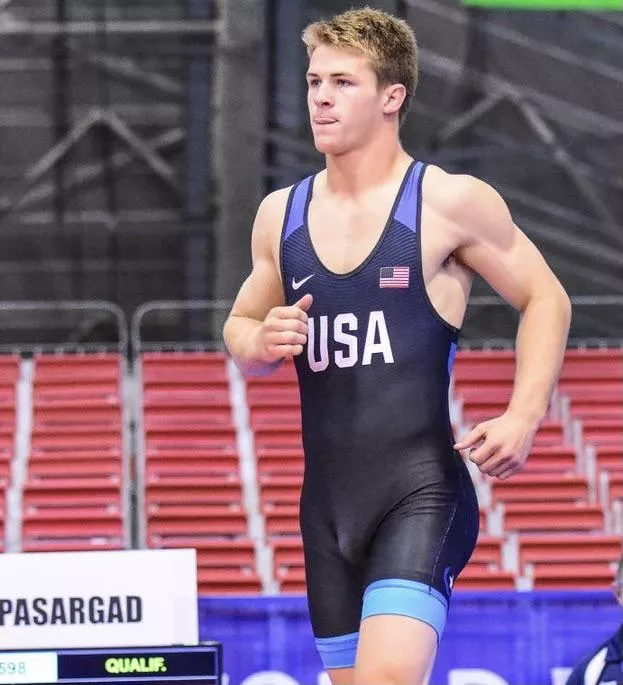 “USA” … “USA” …